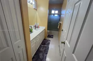 904 NW 100th Ave, Pembroke Pines, FL 33024 - Photo 48