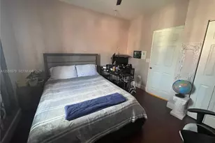 904 NW 100th Ave, Pembroke Pines, FL 33024 - Photo 30