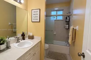 904 NW 100th Ave, Pembroke Pines, FL 33024 - Photo 34