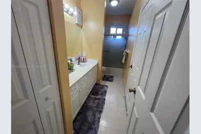 904 NW 100th Ave, Pembroke Pines, FL 33024 - Photo 24