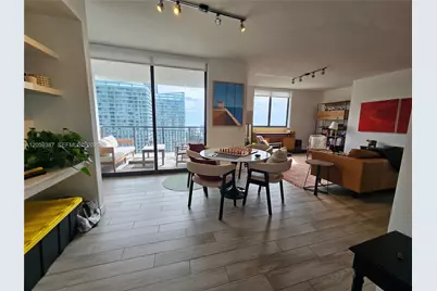 999 SW 1st Ave #3004, Miami, FL 33130 - Photo 2