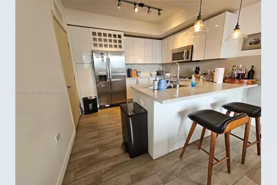 999 SW 1st Ave #3004, Miami, FL 33130 - Photo 4
