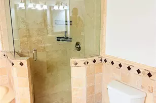 1581 SW 106th Ave, Pembroke Pines, FL 33025 - Photo 22