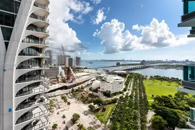 900 Biscayne Blvd #2708, Miami, FL 33132 - Photo 24
