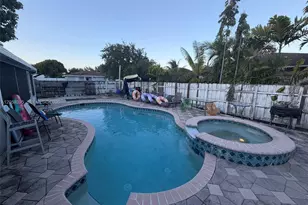29203 SW 142nd Ave, Homestead, FL 33033 - Photo 4