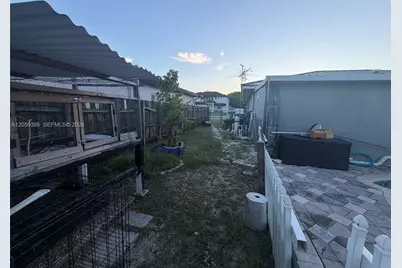 29203 SW 142nd Ave, Homestead, FL 33033 - Photo 26