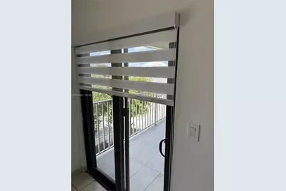 2046 W Flagler St #409, Miami, FL 33135 - Photo 4