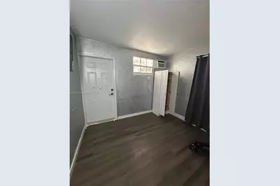 5710 NW 64th Way, Tamarac, FL 33321 - Photo 6