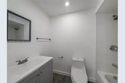 17570 Atlantic Blvd #210, Sunny Isles Beach, FL 33160 - Photo 20