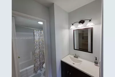2350 NE 135th St #602, North Miami, FL 33181 - Photo 10