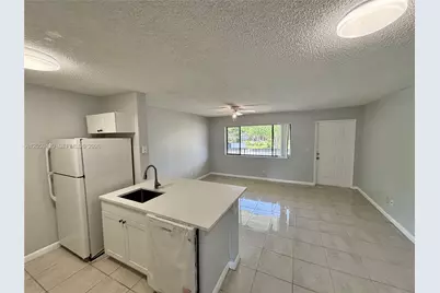 1822 W Meadows Cir #1822, Boynton Beach, FL 33436 - Photo 2