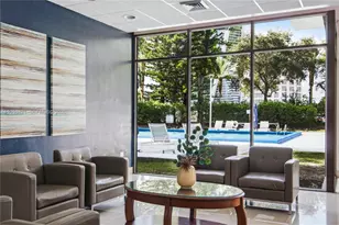 20100 W Country Club Dr, Aventura, FL 33180 - Photo 34