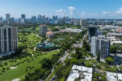 20100 W Country Club Dr #1206, Aventura, FL 33180 - Photo 40