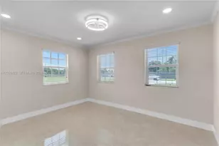 378 SW 6th St, Florida City, FL 33034 - Photo 18