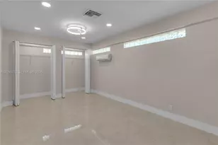 378 SW 6th St, Florida City, FL 33034 - Photo 16