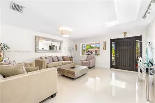 16820 NW 74th Ave, Hialeah, FL 33015 - Photo 4