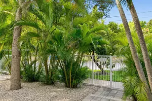 2954 Whitehead St, Miami, FL 33133 - Photo 2