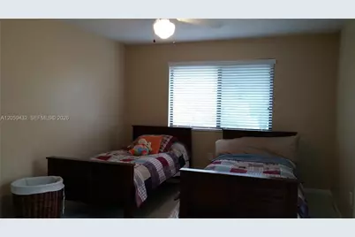 3917 Adra Ave #E-46A, Doral, FL 33178 - Photo 14