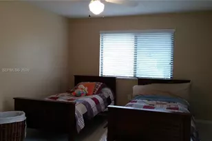 3917 Adra Ave, Doral, FL 33178 - Photo 14