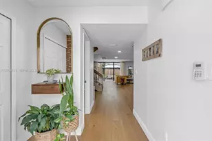 683 NE 206th Terrace, Miami, FL 33179 - Photo 4