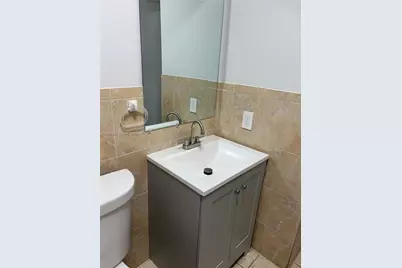 645 W 68th St #645, Hialeah, FL 33014 - Photo 14