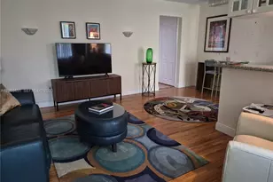 659 Meridian Ave, Miami Beach, FL 33139 - Photo 2