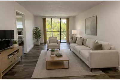 3070 NW 48th Ter #413, Lauderdale Lakes, FL 33313 - Photo 2