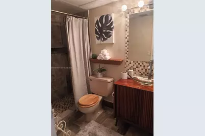 2821 Somerset Dr #312, Lauderdale Lakes, FL 33311 - Photo 10