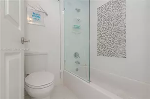 3800 S Ocean Dr, Hollywood, FL 33019 - Photo 26
