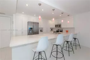 3800 S Ocean Dr, Hollywood, FL 33019 - Photo 16