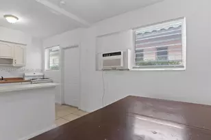 744 85th St, Miami Beach, FL 33141 - Photo 8