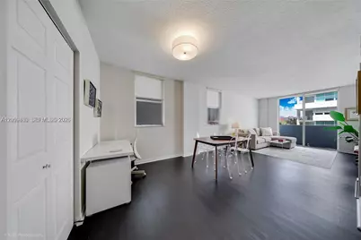 115 SW 11th St #505, Miami, FL 33130 - Photo 2