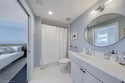 115 SW 11th St #505, Miami, FL 33130 - Photo 8