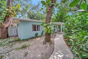14995 NE 9th Ave, Miami, FL 33161 - Photo 32