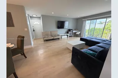 1235 Pennsylvania Ave #4E, Miami Beach, FL 33139 - Photo 6