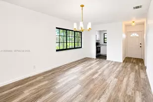 2401 NW 52nd St, Tamarac, FL 33309 - Photo 8
