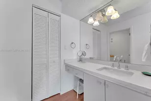 255 Galen Dr, Key Biscayne, FL 33149 - Photo 10