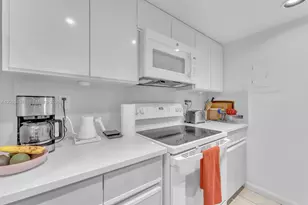 255 Galen Dr, Key Biscayne, FL 33149 - Photo 6