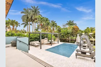 2448 Okeechobee Ln, Fort Lauderdale, FL 33312 - Photo 18