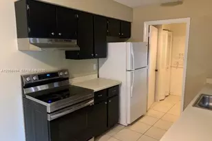 3904 NW Cinnamon Tree Cir, Jensen Beach, FL 34957 - Photo 6