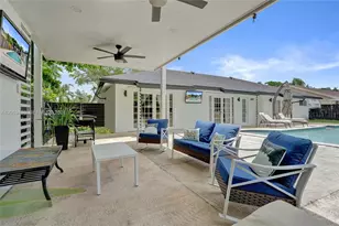 620 SW 100th Ave, Pembroke Pines, FL 33025 - Photo 56