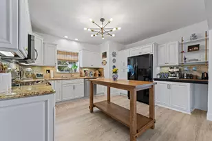 112 NE 17th St, Homestead, FL 33030 - Photo 14