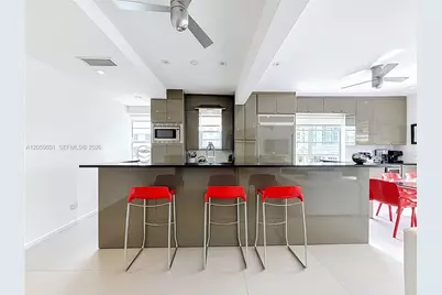 1460 Ocean Dr #404, Miami Beach, FL 33139 - Photo 10