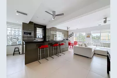 1460 Ocean Dr #404, Miami Beach, FL 33139 - Photo 6