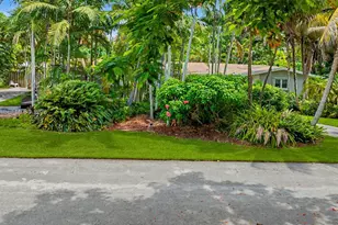 7331 SW 117th Terrace, Pinecrest, FL 33156 - Photo 2