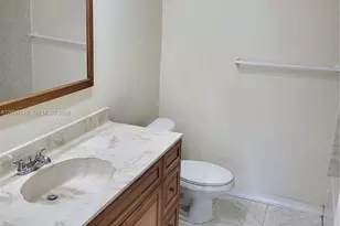 230 Lakeview Dr, Weston, FL 33326 - Photo 12