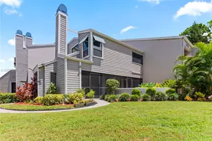 8707 Bardmoor Pl, Seminole, FL 33777 - Photo 2