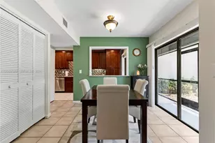 8707 Bardmoor Pl, Seminole, FL 33777 - Photo 14
