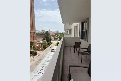 625 Biltmore Way #501, Coral Gables, FL 33134 - Photo 4