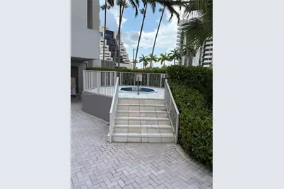 625 Biltmore Way #501, Coral Gables, FL 33134 - Photo 24